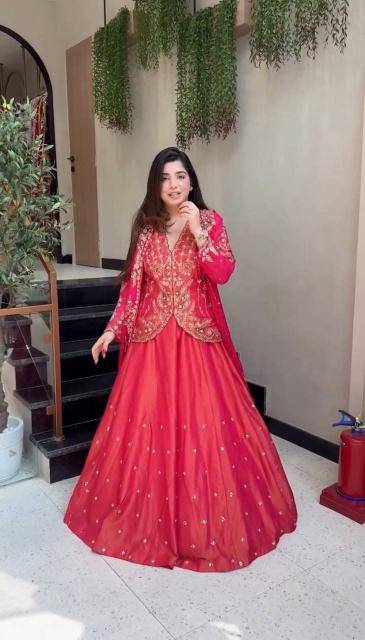 pc 554 simar Exclusive Lehenga choli retailers